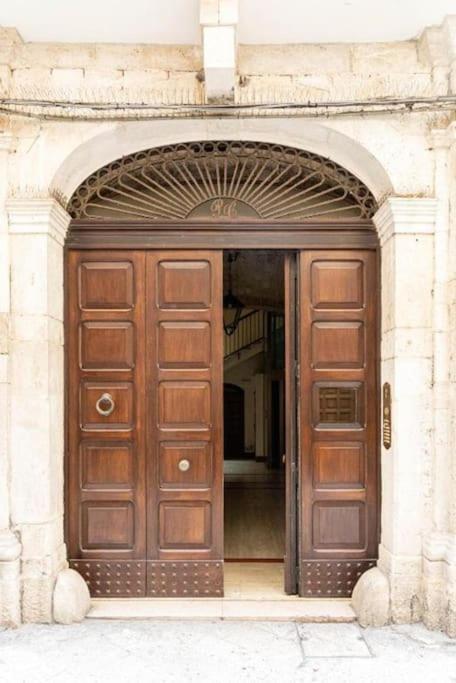 Seaside Refuge - Always Holiday Apartment Bari Ngoại thất bức ảnh